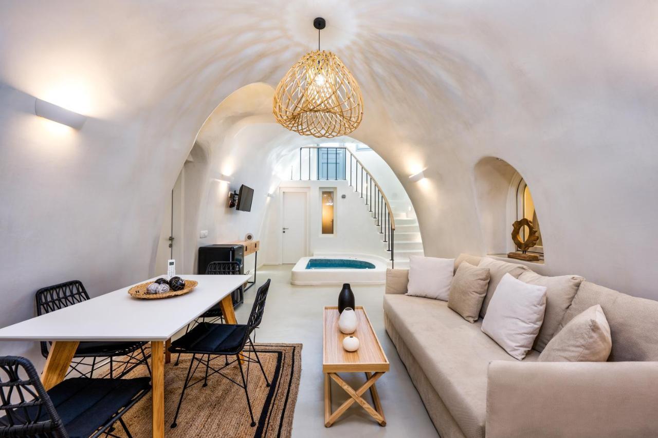 Hill Aparthotel 4*