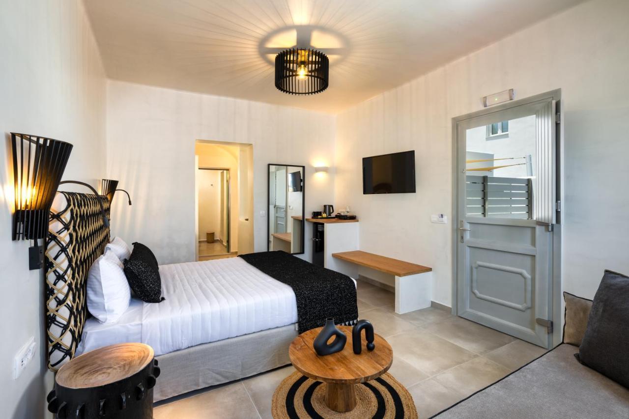 Apartahotel Hill Fira (Santorini)