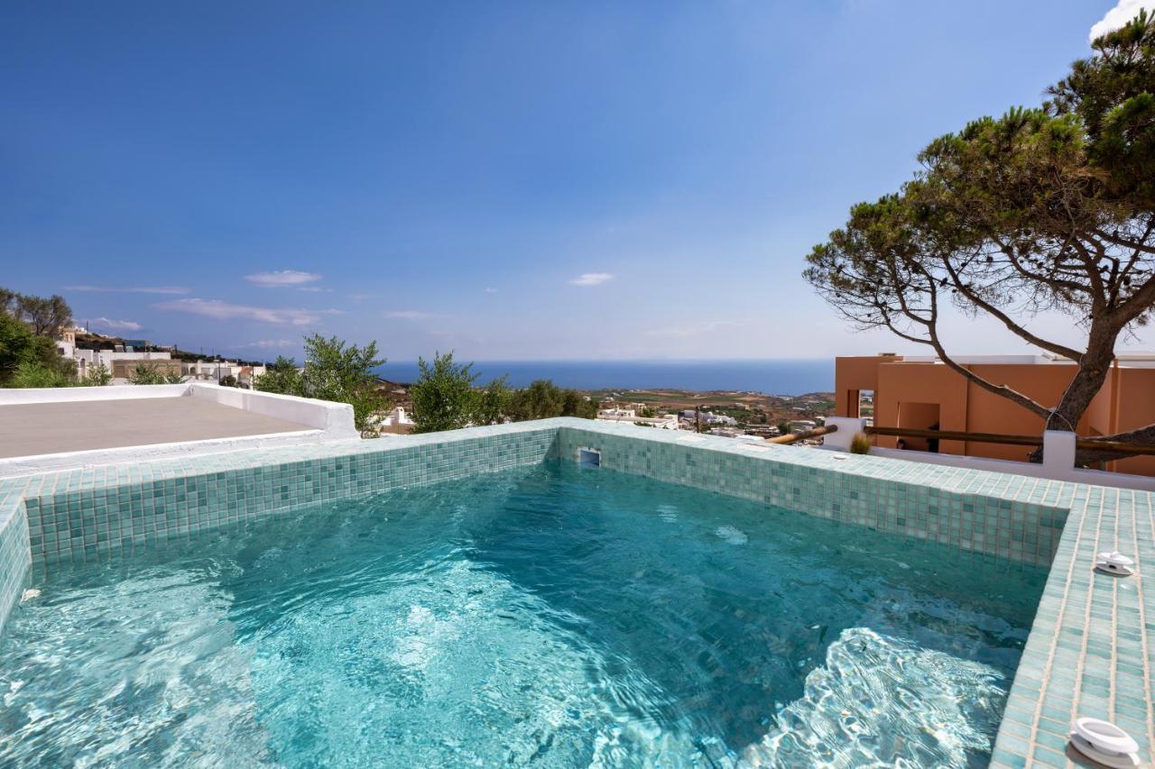 Hill Apartahotel Fira (Santorini)