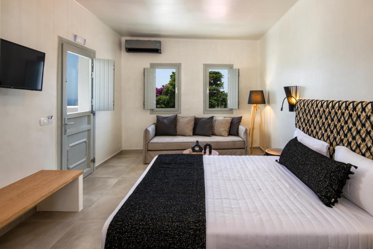 Hill Apartahotel Fira (Santorini)
